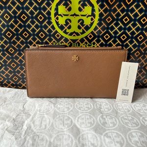 Tory Burch Emerson Slim Envelope Wallet Moose Gold Tan Brown